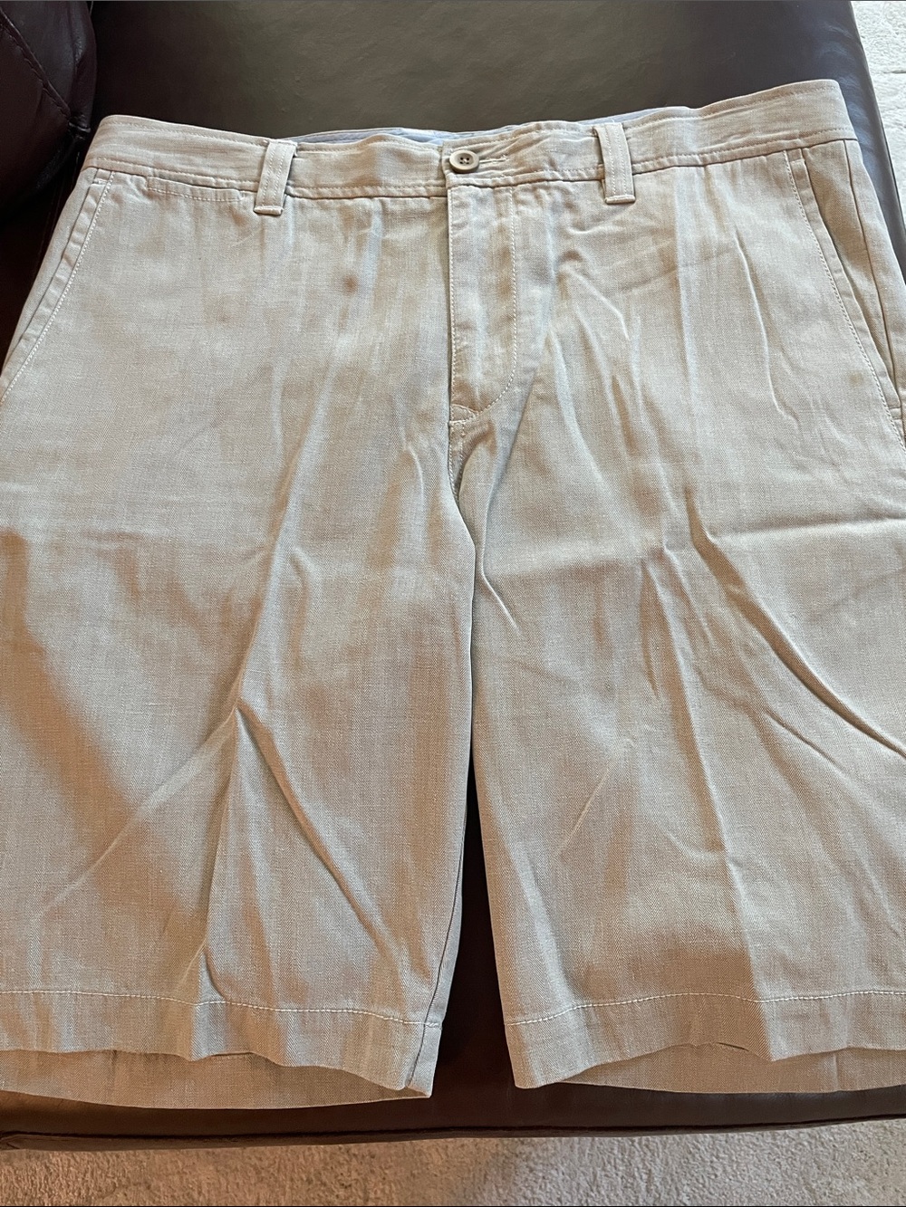 Tommy Bahama 90% Silk, Light Khaki Flat Front Men's Shorts 34